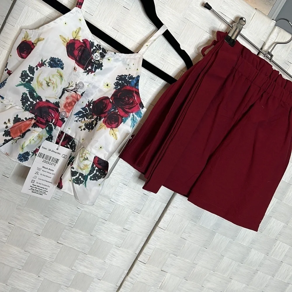 KID'S 2-Piece Toddler Girl Flower Ruffle Suspender Top and Belted Red Shorts Set
